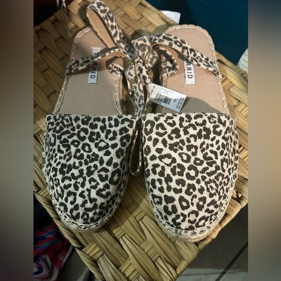 Torrid Animal Print Espadrille Flats - Picture 1 of 2